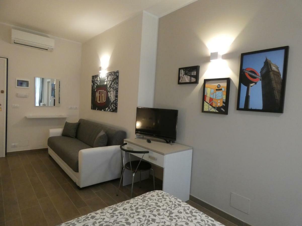 Metro Apartment Колленьо Екстер'єр фото